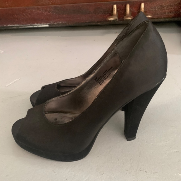 Steve madden open toed pumps - Picture 3 of 4